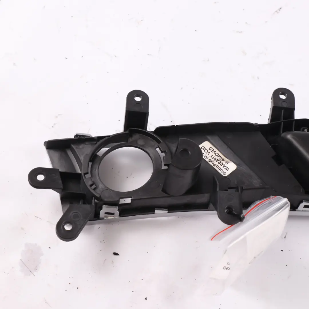 Manija apertura puerta Agarre Delantero Izquierdo para Audi A6 C6 con número de pieza 4F0837019B Audi A6 C6 Manija apertura puerta Agarre Delantero Izquierdo - SKU 4F0837019B - Número de pieza 4F0837019B