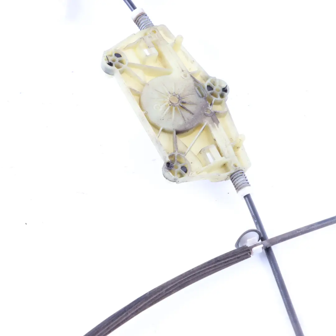 Front Window Lifter Right O/S Regulator Motor to Audi A6 C6 with Part number 4F0837462D Audi A6 C6 Front Window Lifter Right O/S Regulator Motor - SKU 4F0837462D - Part number 4F0837462D