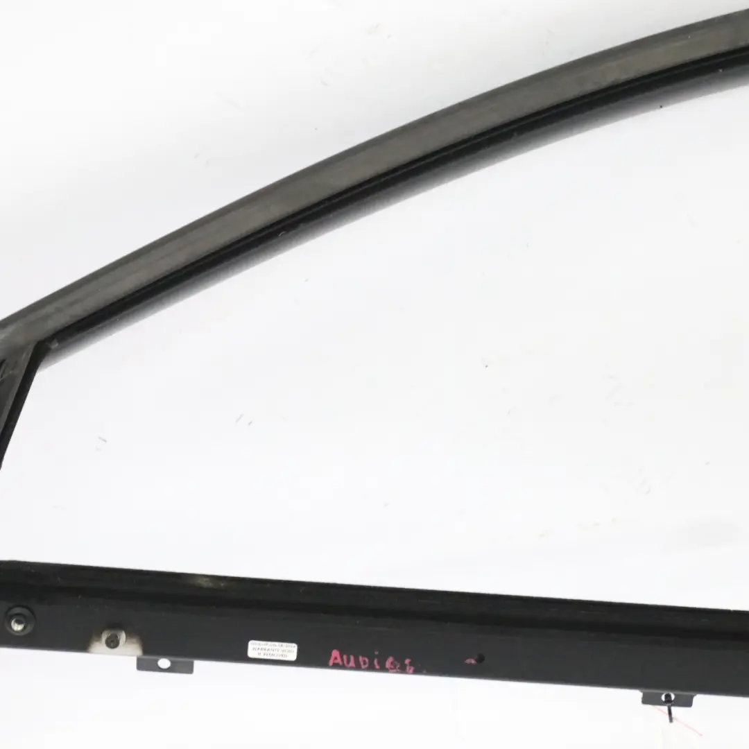 Front Scheibe Tür Links Dichtung Rahmen für Audi A6 C6 mit Teilenummer 4F0837629F Audi A6 C6 Front Scheibe Tür Links Dichtung Rahmen - SKU 4F0837629F - Teilenummer 4F0837629F