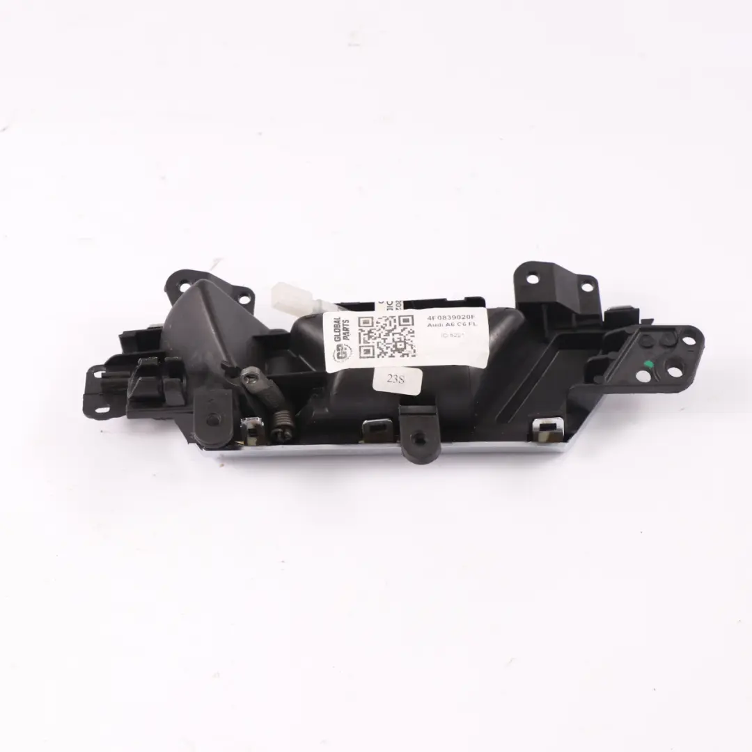 Interno posteriore destro Maniglia copertura per Audi A6 C6 con numero di parte 4F0839020F Audi A6 C6 Interno posteriore destro Maniglia copertura - SKU 4F0839020F - Numero di parte 4F0839020F