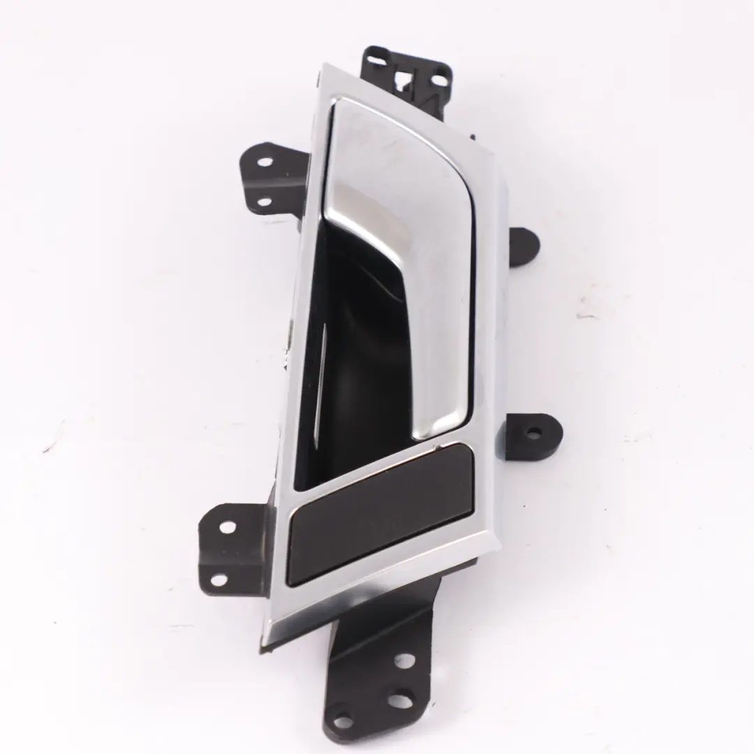 Couvercle garniture poignée porte arrière droite pour Audi A6 C6 à propos du numéro de pièce 4F0839020F Audi A6 C6 Couvercle garniture poignée porte arrière droite - SKU 4F0839020F - Numéro de pièce 4F0839020F