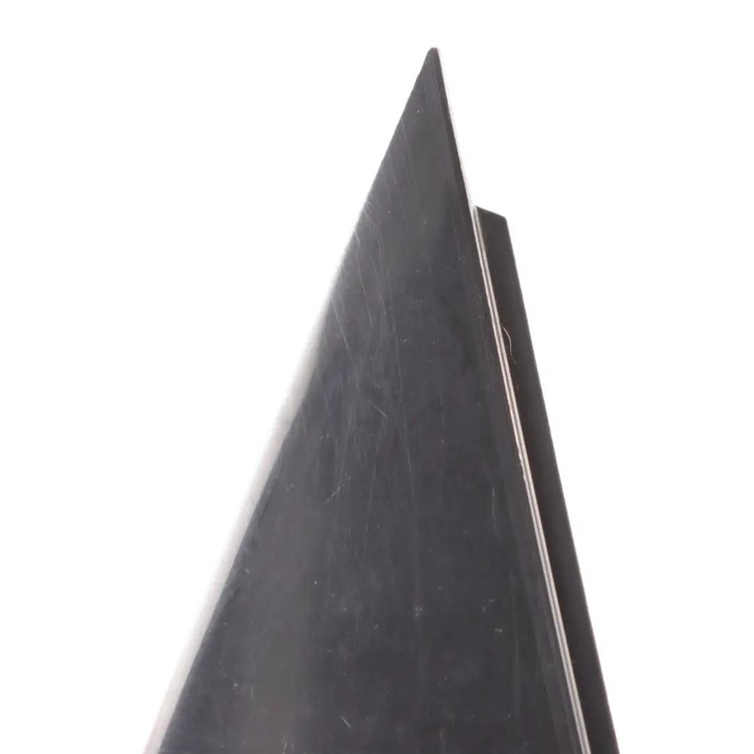 Posteriore Sinistro Esterno Pannello Di Copertura Lucido per Audi A6 C6 con numero di parte 4F0853273C Audi A6 C6 Posteriore Sinistro Esterno Pannello Di Copertura Lucido - SKU 4F0853273C - Numero di parte 4F0853273C