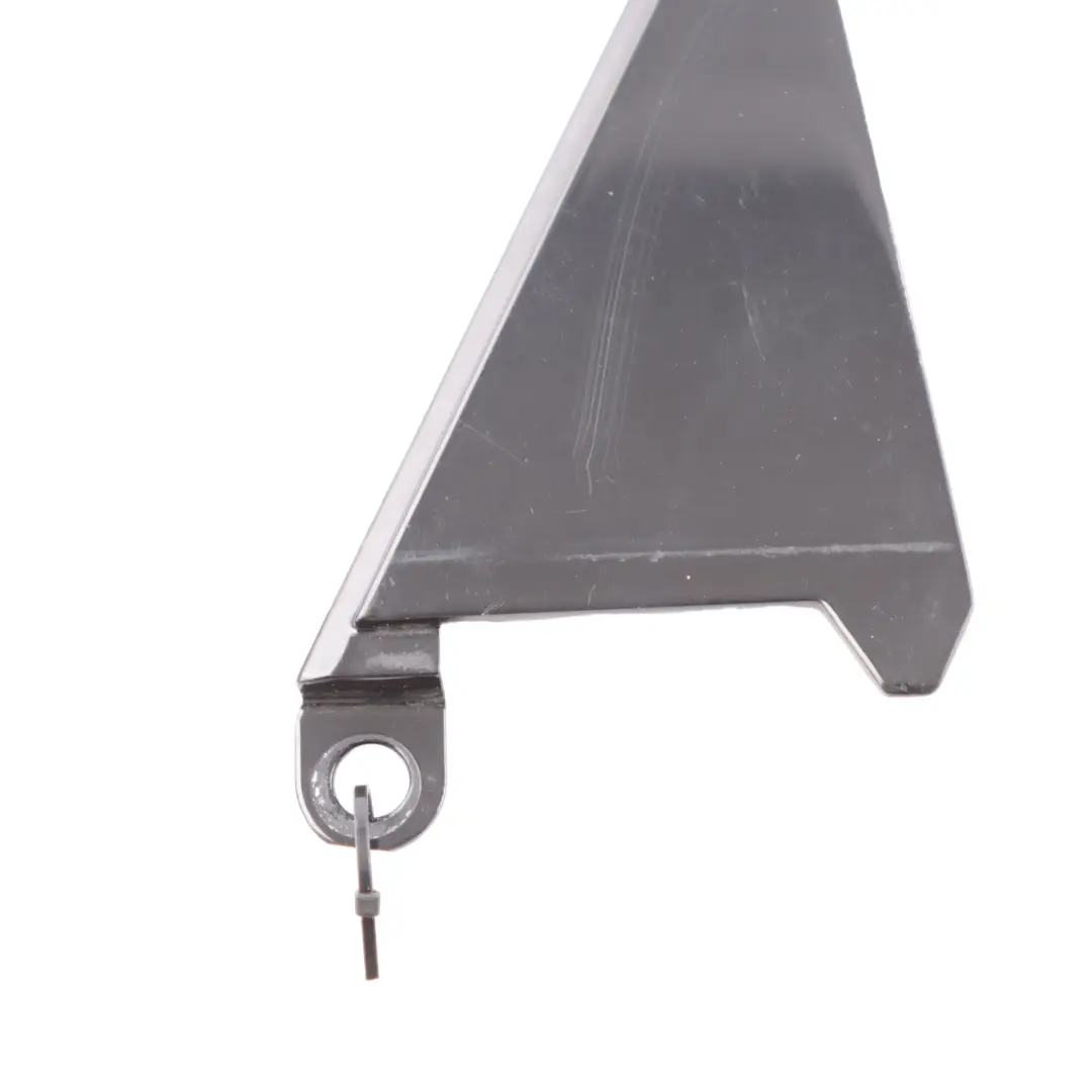 Panneau Couvercle Extérieur Brillant Arrière Droit 4F0853274B pour Audi A6 C6 à propos du numéro de pièce 4F0853274C Audi A6 C6 Panneau Couvercle Extérieur Brillant Arrière Droit 4F0853274B - SKU 4F0853274C - Numéro de pièce 4F0853274C