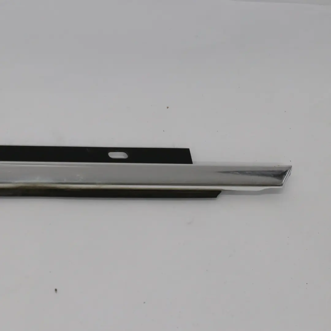 Audi A6 C6 Ventana Sello Puerta Delantera Izquierda Junta Trim Cromo - SKU 4F0853283G - Número de pieza 4F0853283G