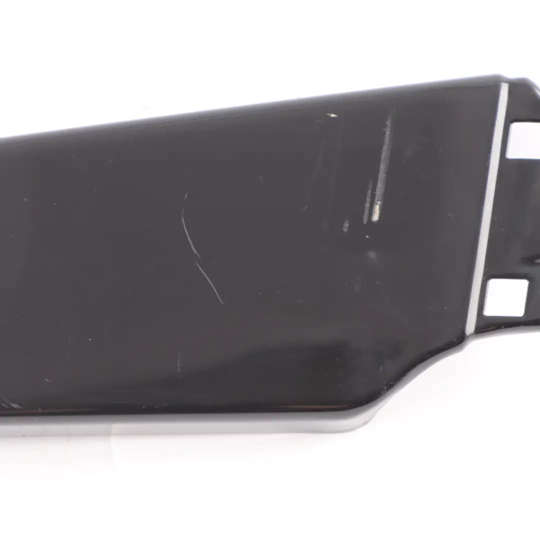 Exterior B Pillar Column Trim Cover Right O/S to Audi A6 C6 FL with Part number 4F0853290A Audi A6 C6 FL Exterior B Pillar Column Trim Cover Right O/S - SKU 4F0853290A - Part number 4F0853290A