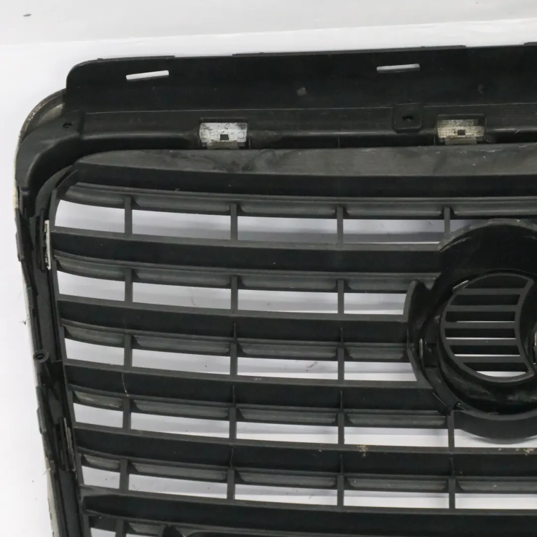 Audi A6 C6 parachoques delantero central superior radiador panel - SKU 4F0853651AQ - Número de pieza 4F0853651AQ