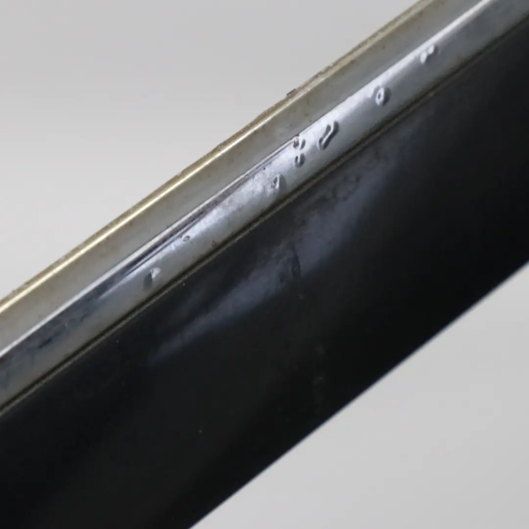 Audi A6 C6 Moulure inférieure de la garniture de porte avant gauche - SKU 4F0853959J - Numéro de pièce 4F0853959J