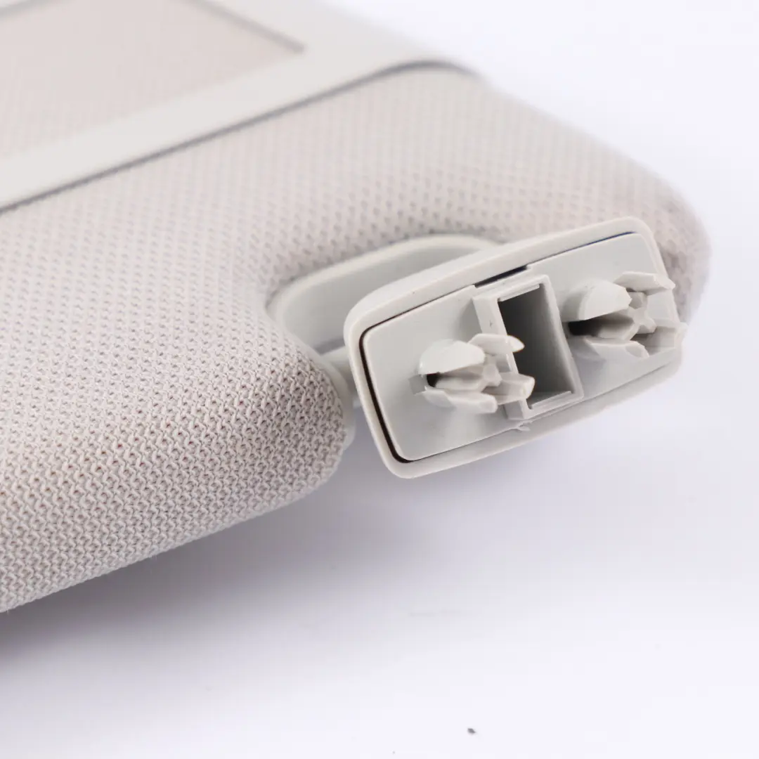 Sonnen Blende Rechts Spiegel Panel Beige für Audi A6 C6 FL mit Teilenummer 4F0857552P Audi A6 C6 FL Sonnen Blende Rechts Spiegel Panel Beige - SKU 4F0857552P - Teilenummer 4F0857552P