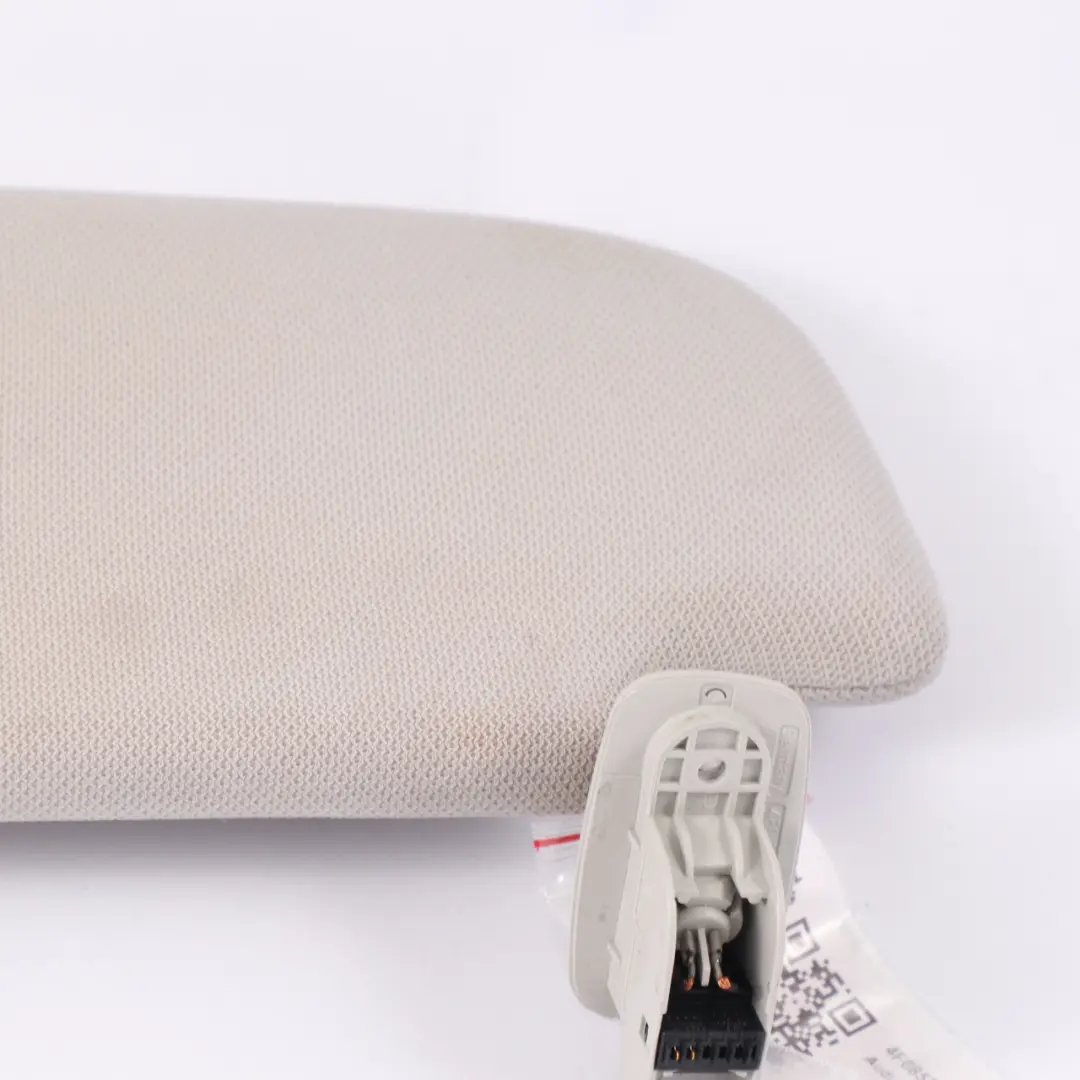 Visiera Parasole Destra Specchietto Retrovisore Beige per Audi A6 C6 FL con numero di parte 4F0857552P Audi A6 C6 FL Visiera Parasole Destra Specchietto Retrovisore Beige - SKU 4F0857552P - Numero di parte 4F0857552P