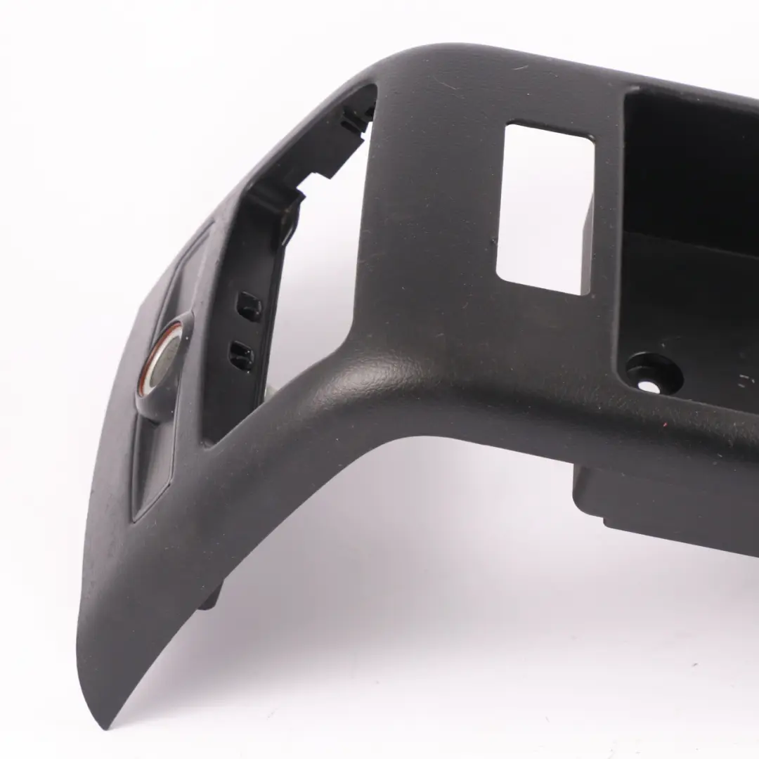 Mitte Mittelkonsole Hinten Verkleidung 12V Becherhalter für Audi A6 C6 mit Teilenummer 4F0863244C Audi A6 C6 Mitte Mittelkonsole Hinten Verkleidung 12V Becherhalter - SKU 4F0863244C - Teilenummer 4F0863244C