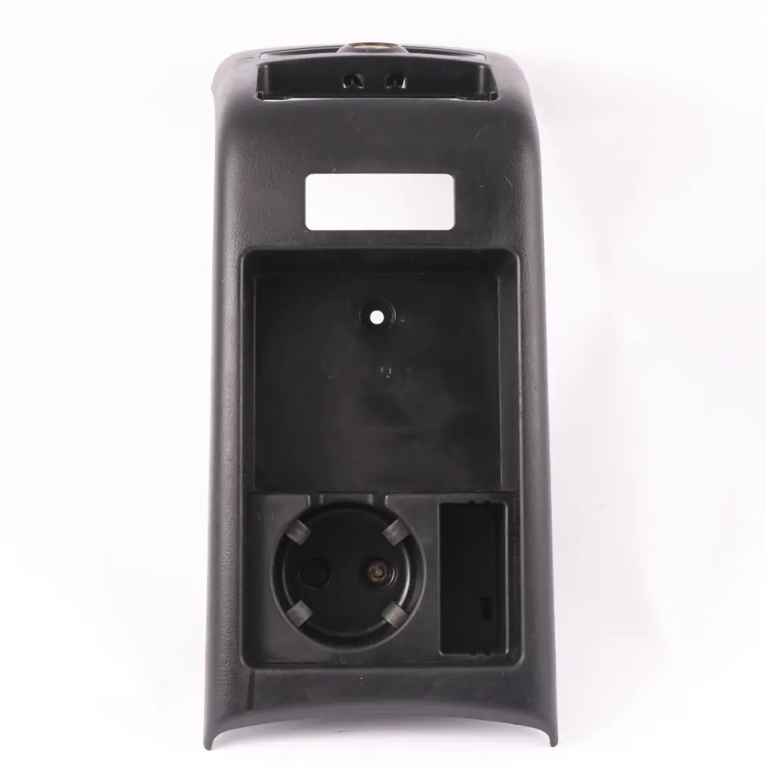 Centro Consola Media Panel Trasero Cubierta 12V Portavasos para Audi A6 C6 con número de pieza 4F0863244C Audi A6 C6 Centro Consola Media Panel Trasero Cubierta 12V Portavasos - SKU 4F0863244C - Número de pieza 4F0863244C