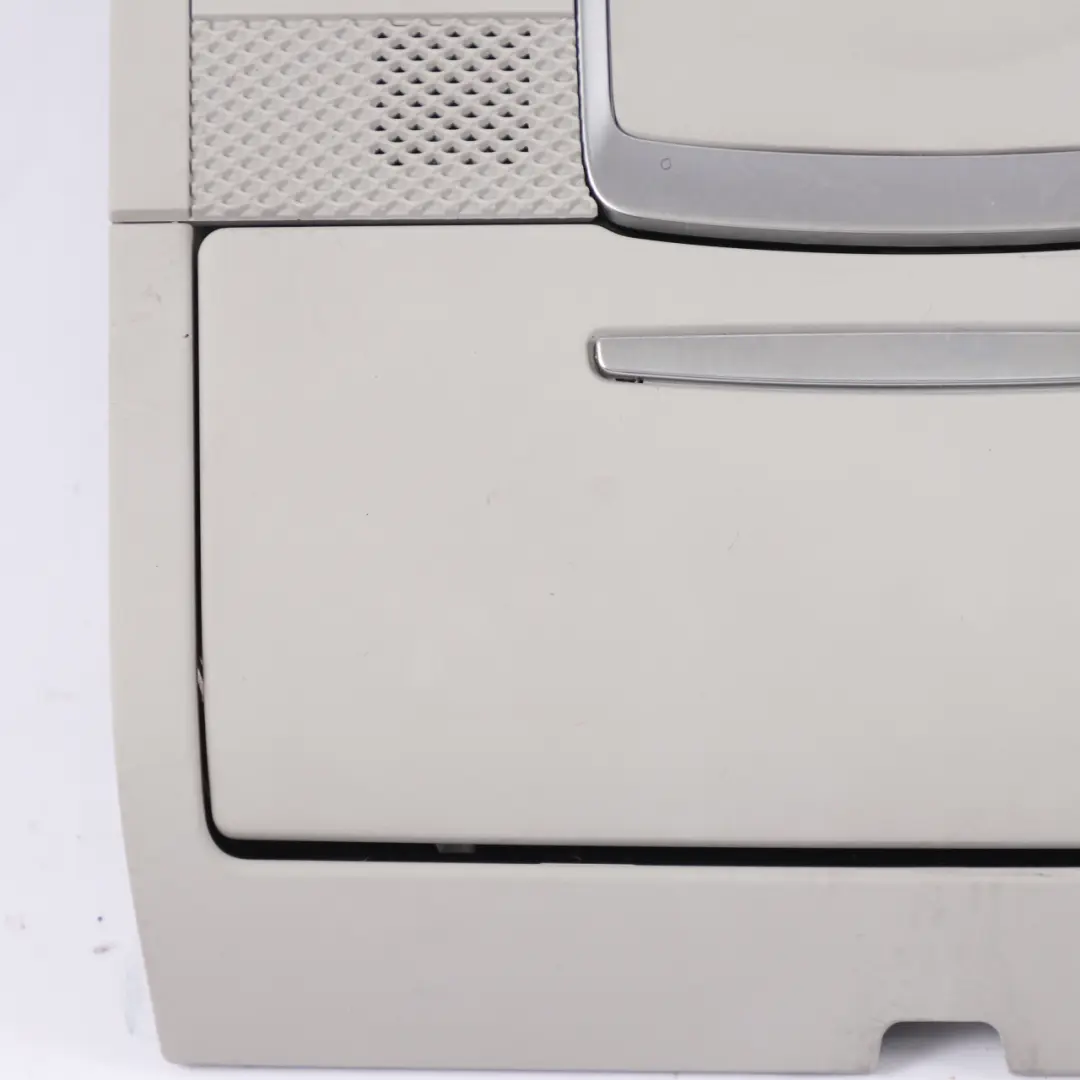 Audi A6 C6 FL lampada di lettura pannello interruttore interno Beige - SKU 4F0947135BQ - Numero di parte 4F0947135BQ