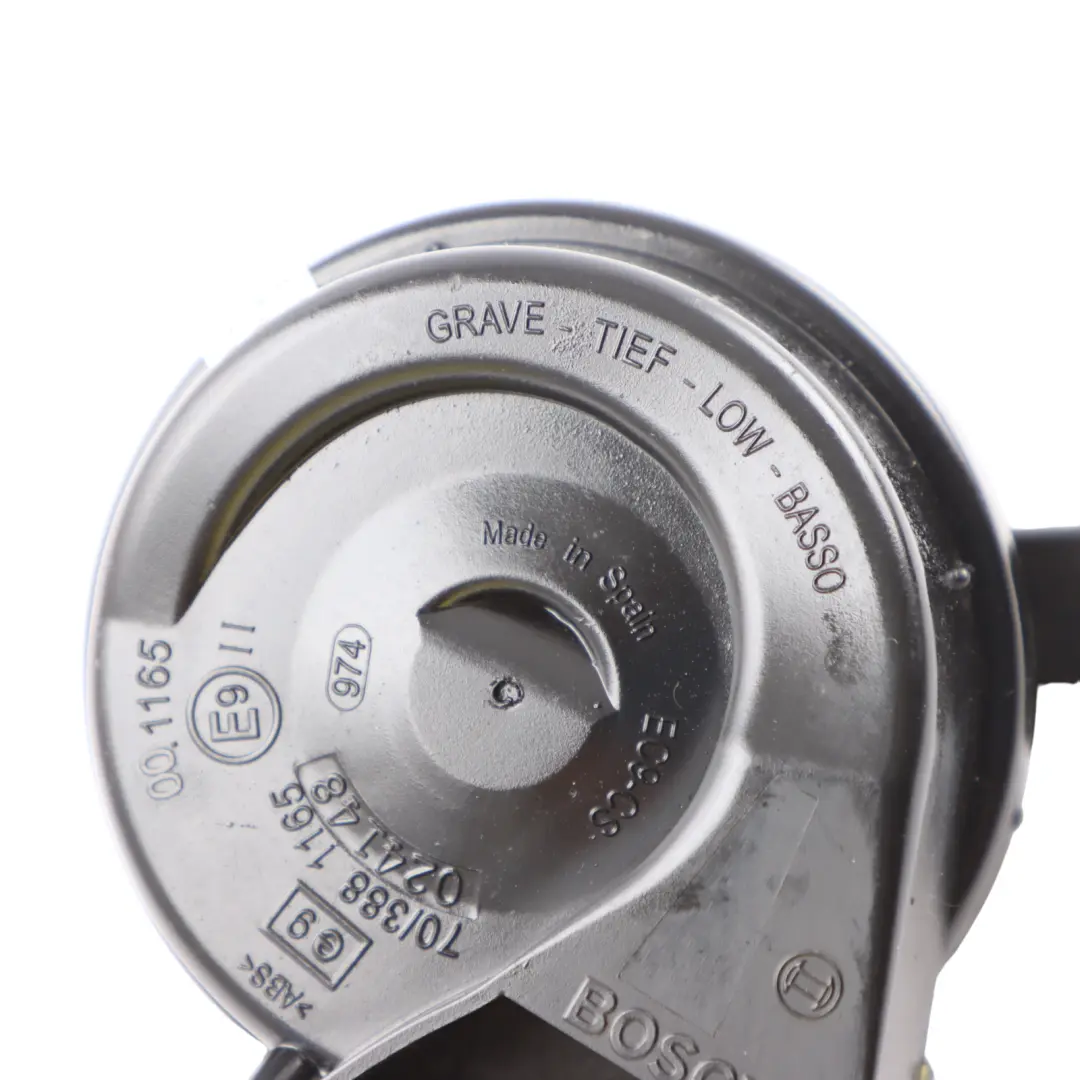 Segnale acustico Tono basso Passo Fanfara per Audi A6 C6 FL con numero di parte 4F0951221A Audi A6 C6 FL Segnale acustico Tono basso Passo Fanfara - SKU 4F0951221A - Numero di parte 4F0951221A