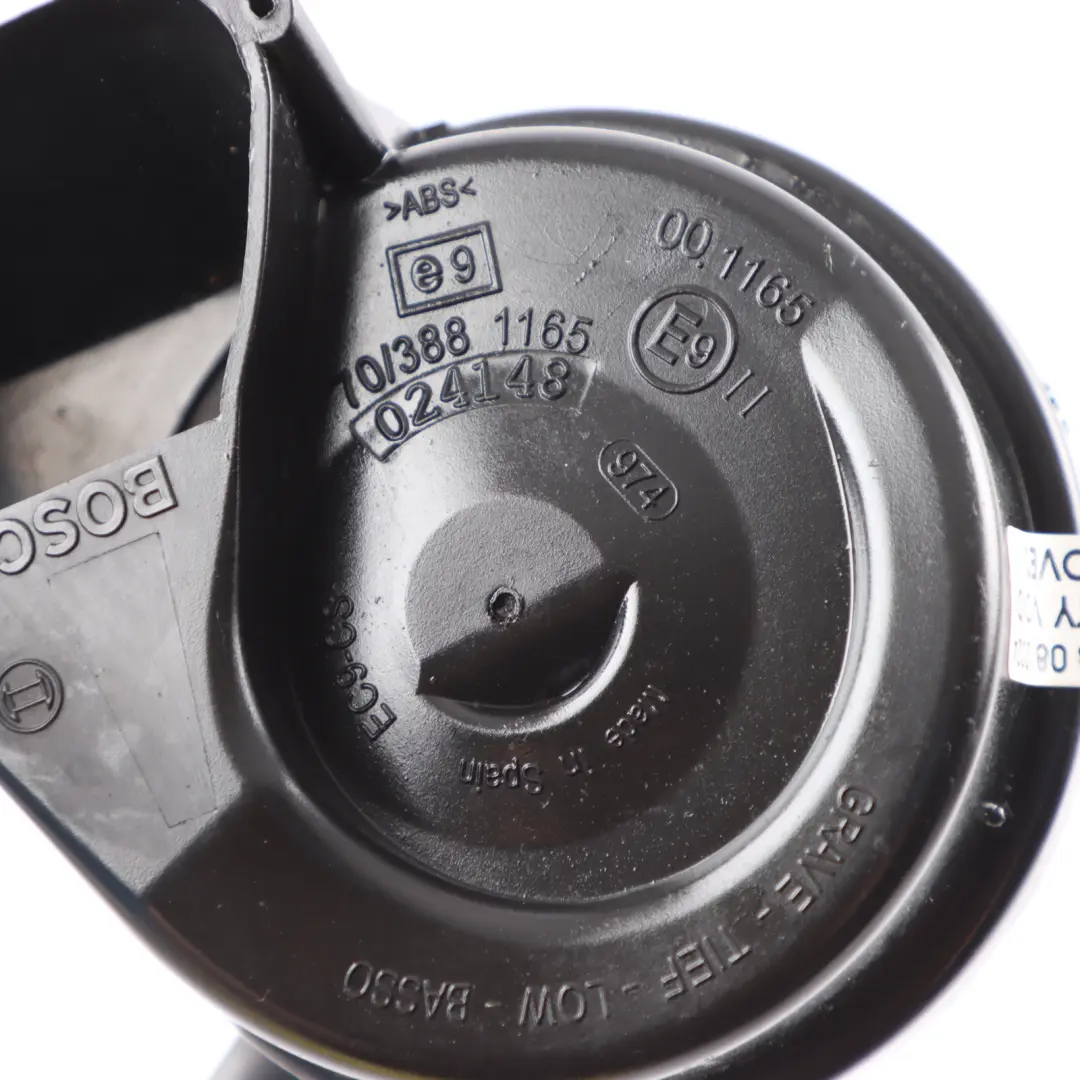 Hupensignal tiefer Ton Tonfall Fanfare für Audi A6 C6 FL mit Teilenummer 4F0951221A Audi A6 C6 FL Hupensignal tiefer Ton Tonfall Fanfare - SKU 4F0951221A - Teilenummer 4F0951221A