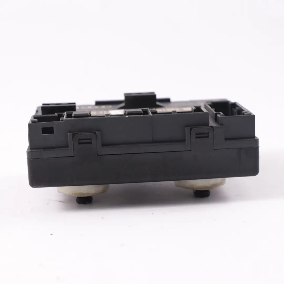 Vorne Links Tür Verriegelung Steuergerät ECU für Audi A6 C6 mit Teilenummer 4F0959792T Audi A6 C6 Vorne Links Tür Verriegelung Steuergerät ECU - SKU 4F0959792T - Teilenummer 4F0959792T