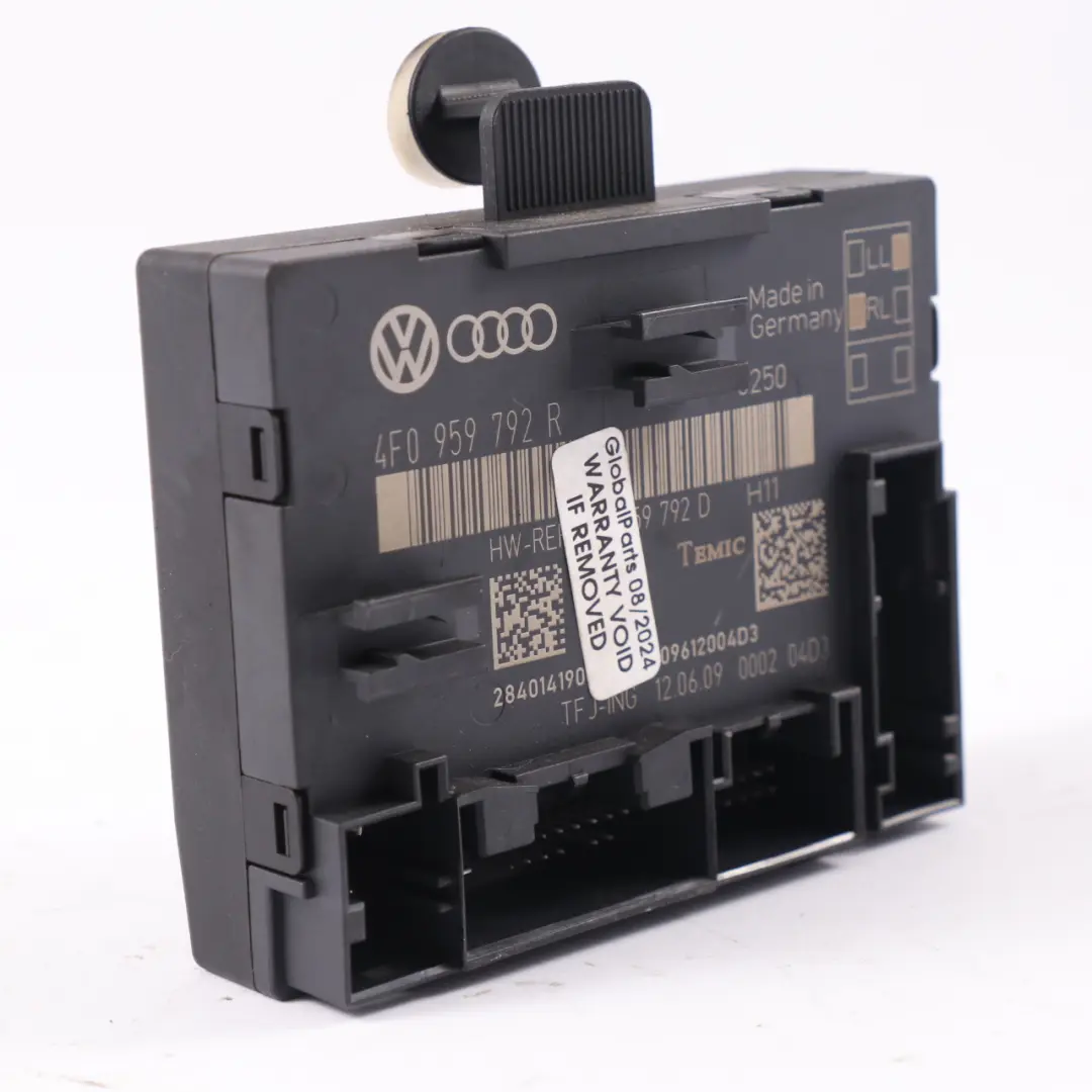 Unité module contrôle verrouillage porte avant gauche ECU pour Audi A6 C6 à propos du numéro de pièce 4F0959792T Audi A6 C6 Unité module contrôle verrouillage porte avant gauche ECU - SKU 4F0959792T - Numéro de pièce 4F0959792T