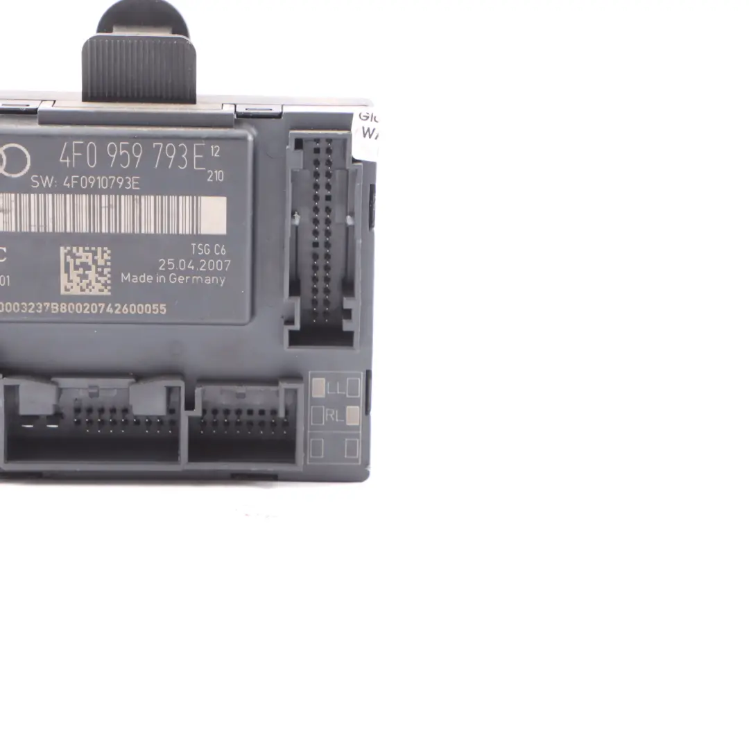 Vorne Rechts Tür ECU Modul Steuergerät für VW Volkswagen Tiguan 5N mit Teilenummer 4F0959793E VW Volkswagen Tiguan 5N Vorne Rechts Tür ECU Modul Steuergerät - SKU 4F0959793E - Teilenummer 4F0959793E