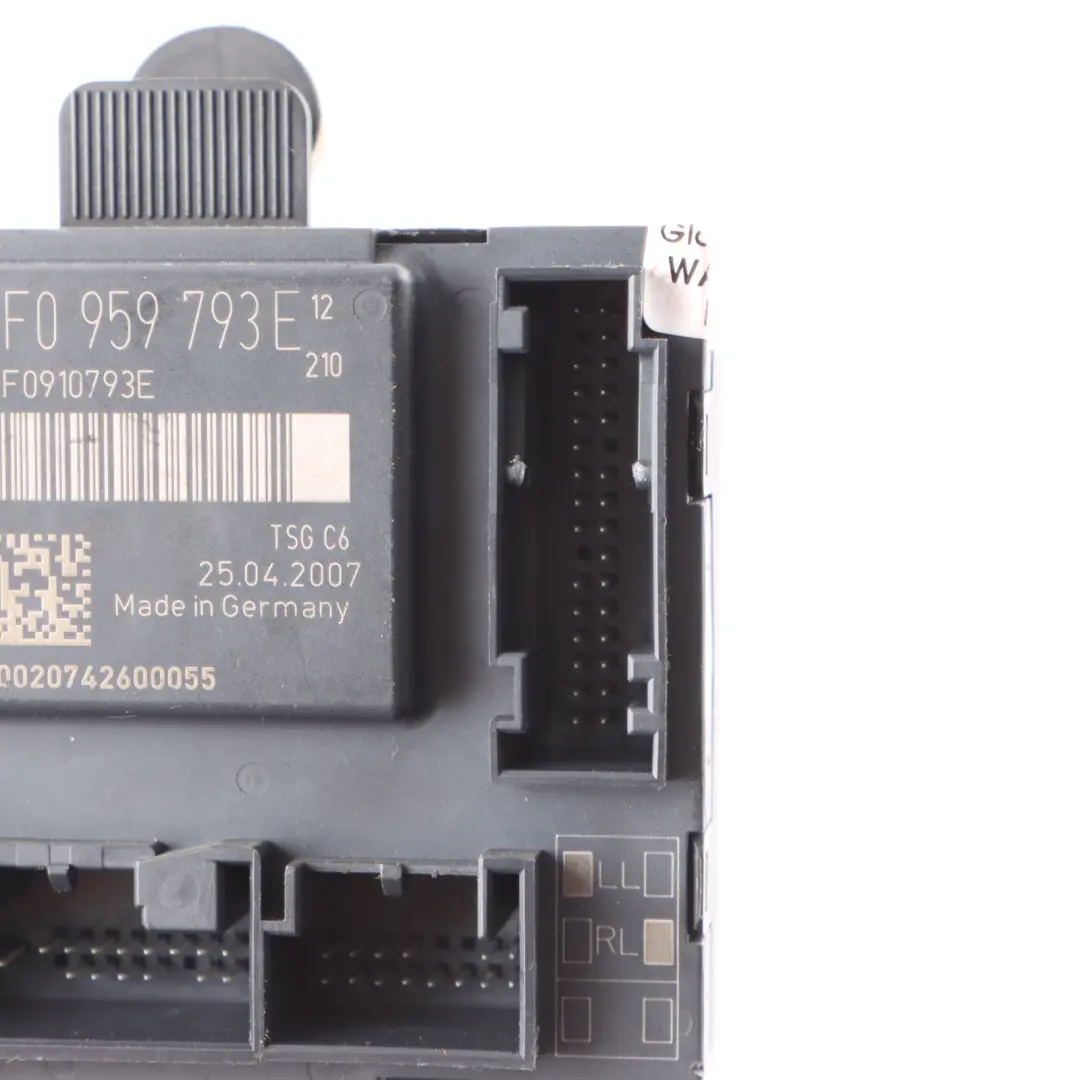 Front Right O/S Door ECU Module Control Unit to VW Volkswagen Tiguan 5N with Part number 4F0959793E VW Volkswagen Tiguan 5N Front Right O/S Door ECU Module Control Unit - SKU 4F0959793E - Part number 4F0959793E