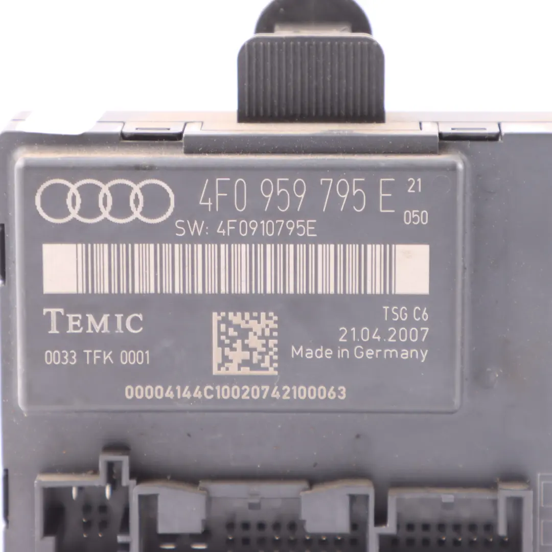 Puerta Trasera Izquierda Módulo Unidad Control ECU para Audi A6 C6 con número de pieza 4F0959795E Audi A6 C6 Puerta Trasera Izquierda Módulo Unidad Control ECU - SKU 4F0959795E - Número de pieza 4F0959795E