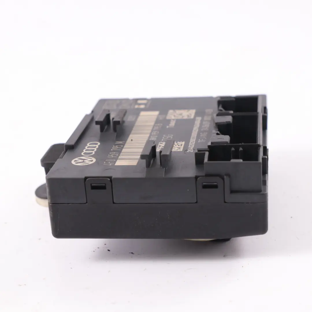 Unité Module Contrôle verrouillage arrière gauche ECU pour Audi A6 C6 à propos du numéro de pièce 4F0959795P Audi A6 C6 Unité Module Contrôle verrouillage arrière gauche ECU - SKU 4F0959795P - Numéro de pièce 4F0959795P