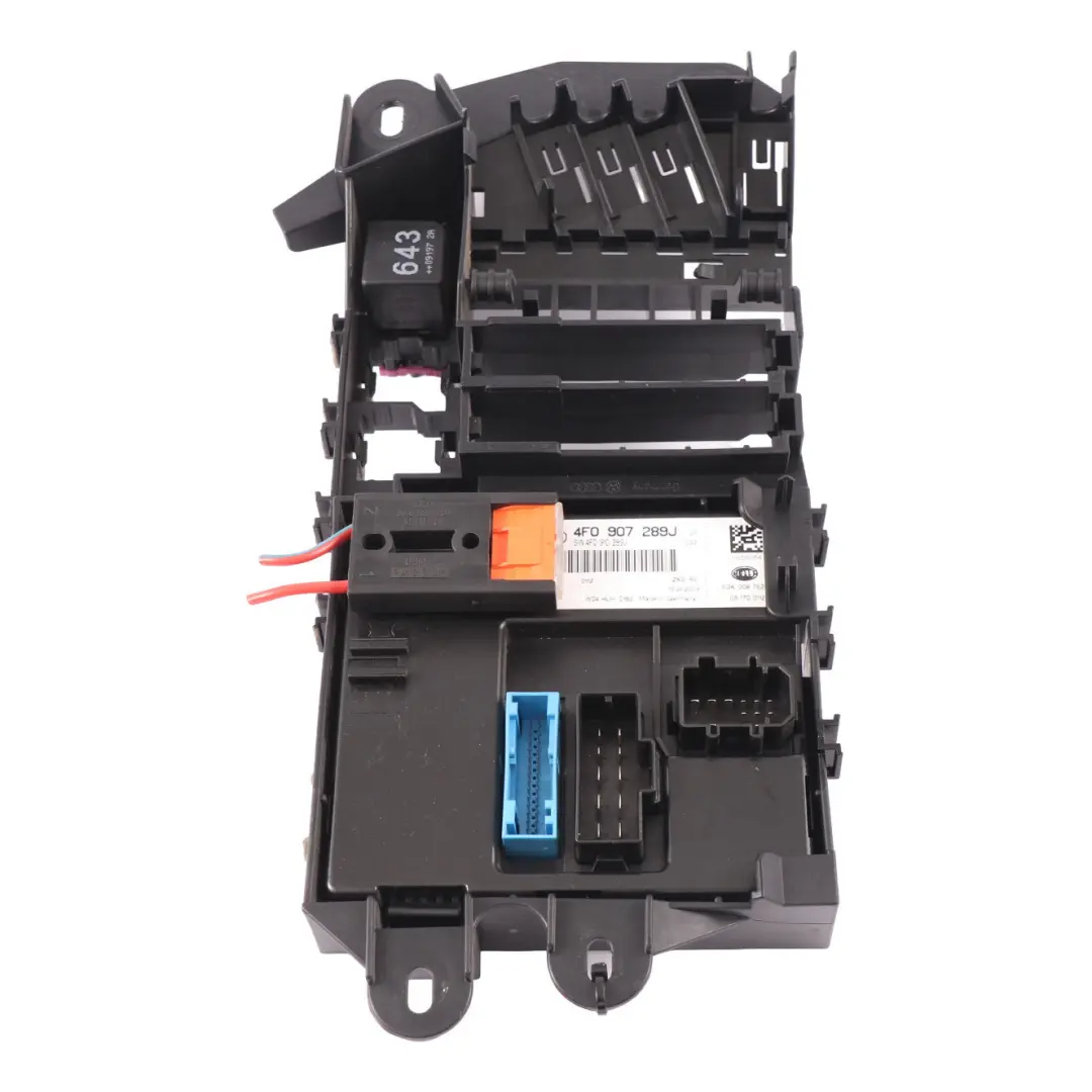 Módulo carrocería Caja relés fusibles Unidad control 4F0907289J para Audi A6 C6 con número de pieza 4F0971845A Audi A6 C6 Módulo carrocería Caja relés fusibles Unidad control 4F0907289J - SKU 4F0971845A - Número de pieza 4F0971845A