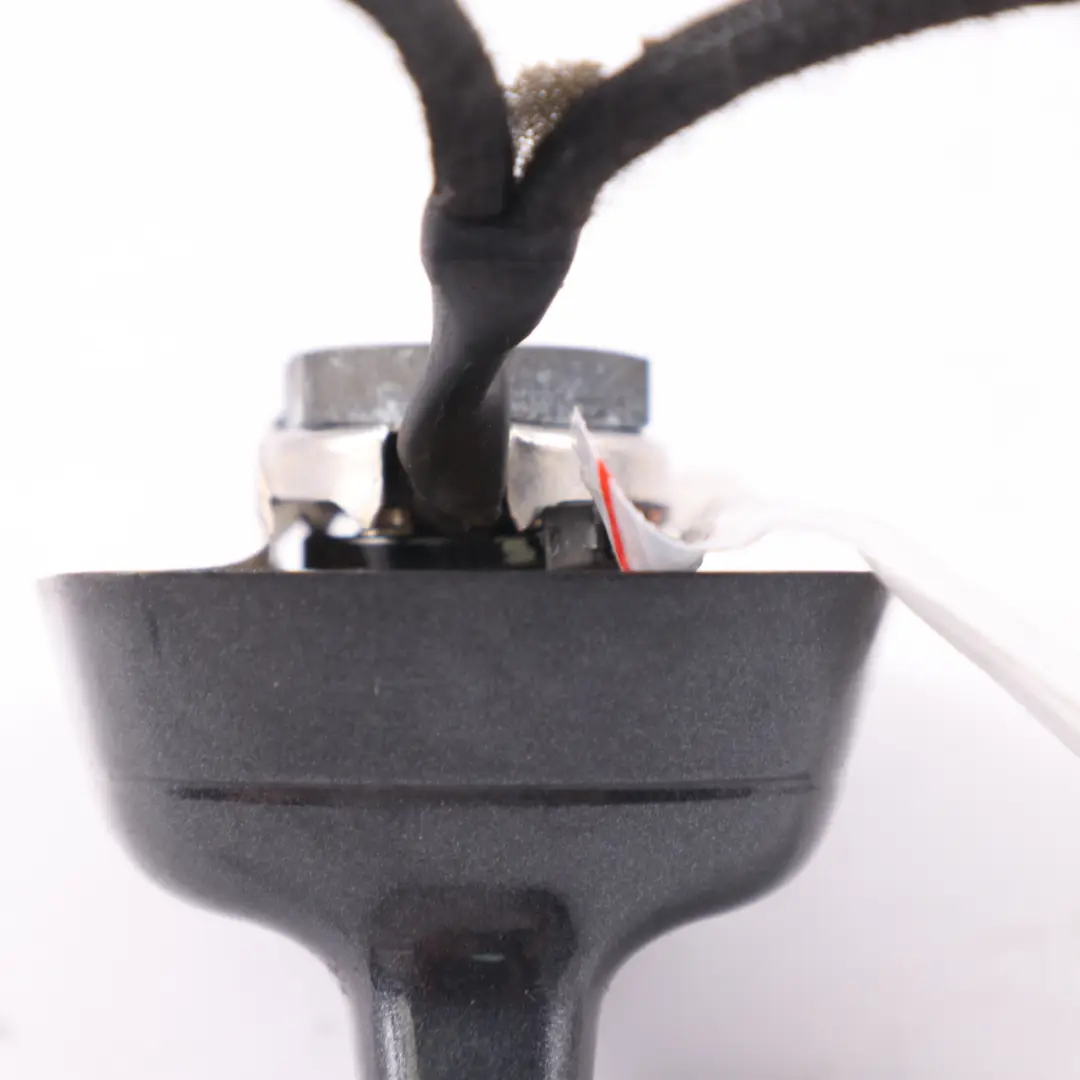Antenna tetto Antenna Shark Amplificatore Oyster Grey Z7Q 4F9035503F per Audi A6 C6 con numero di parte 4F9035503F-OGM Audi A6 C6 Antenna tetto Antenna Shark Amplificatore Oyster Grey Z7Q 4F9035503F - SKU 4F9035503F-OGM - Numero di parte 4F9035503F-OGM