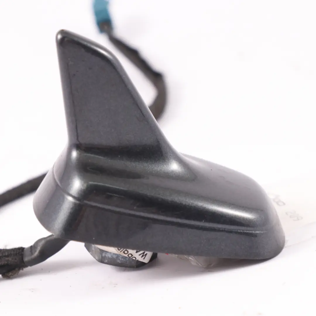 Audi A6 C6 Antenne toit Aerial Shark Top Amplifier Oyster Grey Z7Q 4F9035503F - SKU 4F9035503F-OGM - Numéro de pièce 4F9035503F-OGM
