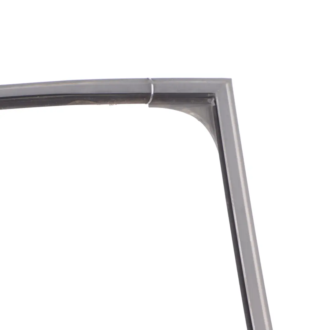 Right O/S Seal Gasket Window Frame Gasket Guide Rail to Audi A6 C6 Rear with Part number 4F9839440M Audi A6 C6 Rear Right O/S Seal Gasket Window Frame Gasket Guide Rail - SKU 4F9839440M - Part number 4F9839440M