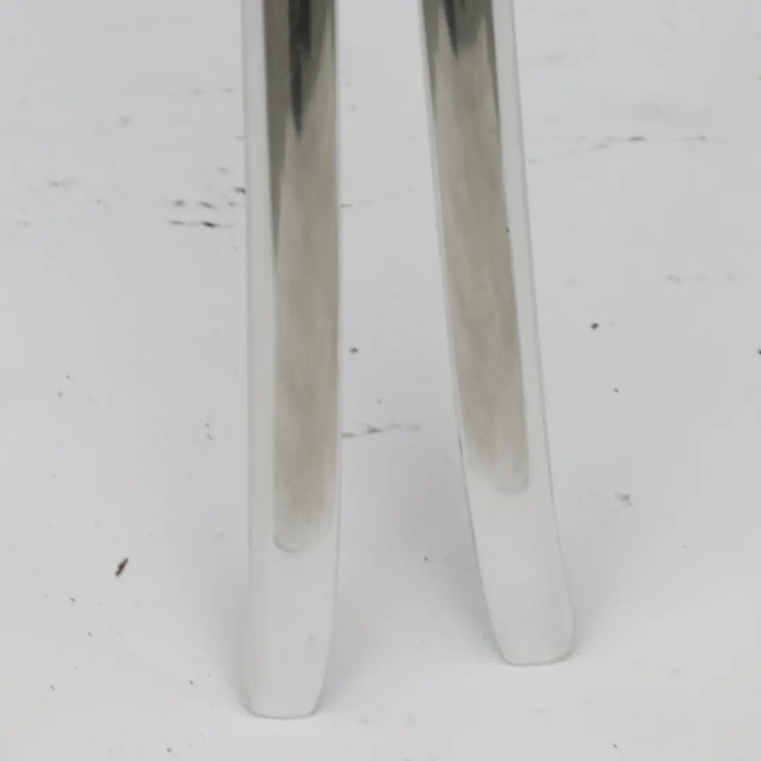 Roof Railing Left Right N/O/S Roof Rack Trim Set Chrome to Audi A6 C6 with Part number 4F9860021N Audi A6 C6 Roof Railing Left Right N/O/S Roof Rack Trim Set Chrome - SKU 4F9860021N - Part number 4F9860021N