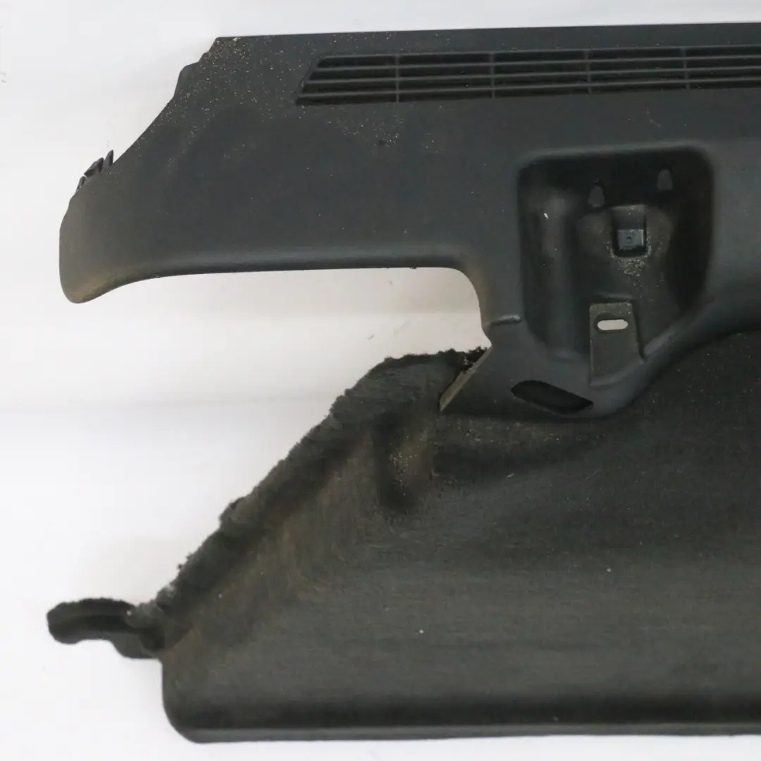 Tapa embellecedora del maletero trasero derecho para Audi A6 C6 Avant con número de pieza 4F9863888A Audi A6 C6 Avant Tapa embellecedora del maletero trasero derecho - SKU 4F9863888A - Número de pieza 4F9863888A