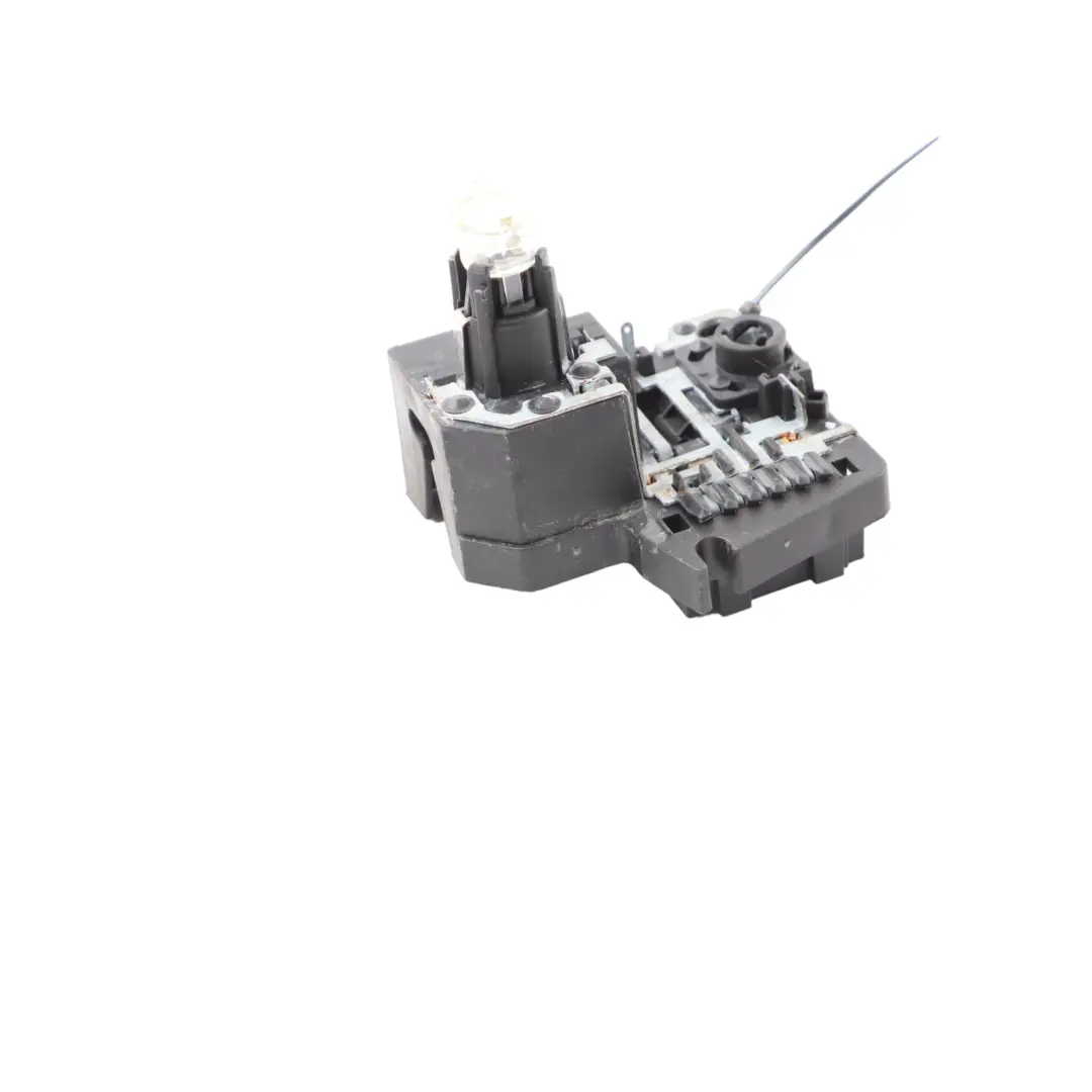 Audi A6 C6 Avant Rear Inner Left N/S Bulb Holder Socket Tail Gate - SKU 4F9945221A - Part number 4F9945221A