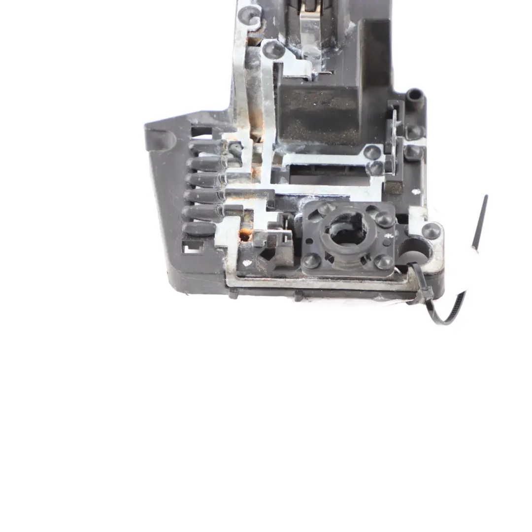 Audi A6 C6 Avant Rear Inner Left N/S Bulb Holder Socket Tail Gate - SKU 4F9945221A - Part number 4F9945221A