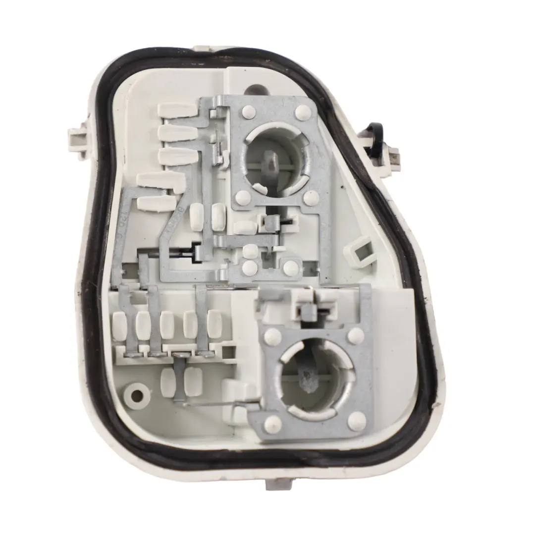 Audi A6 C6 Rücklicht äußere Lampe Links Birnenhalter Halterung - SKU 4F9945221C - Teilenummer 4F9945221C