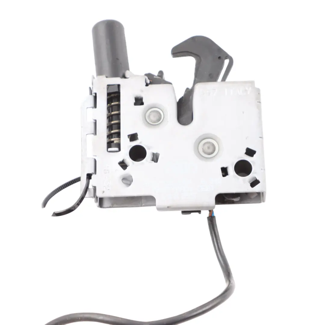 Bonnet Lock Right Left N/O/S Hood Latch Mechanism to VW Golf 8 CD1 with Part number 4K0823509A VW Golf 8 CD1 Bonnet Lock Right Left N/O/S Hood Latch Mechanism - SKU 4K0823509A - Part number 4K0823509A