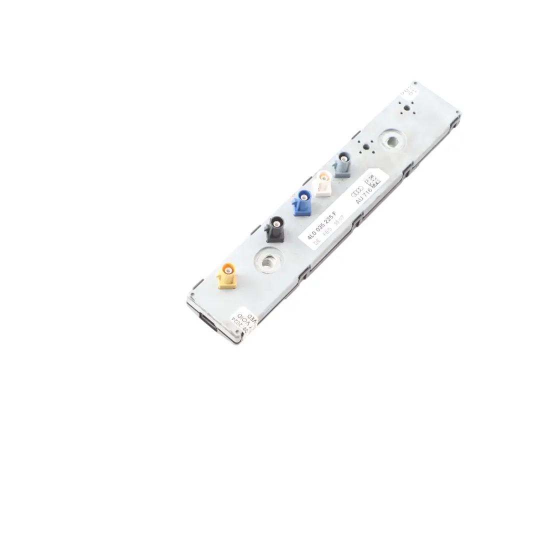 Aerial Amplifier Antenna Booster Control Module ECU Audi Q7 4L - SKU 4L0035225F - Part number 4L0035225F