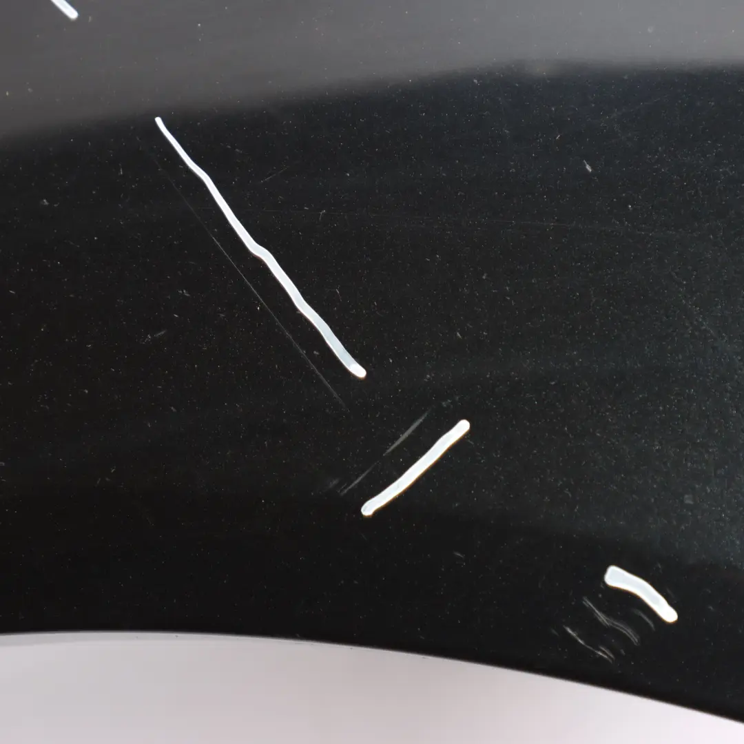 Arch Moulding Rear Right O/S Trim Cover Phantom Black - LZ9Y to Audi Q7 4L Wheel with Part number 4L0800122-PHB1 Audi Q7 4L Wheel Arch Moulding Rear Right O/S Trim Cover Phantom Black - LZ9Y - SKU 4L0800122-PHB1 - Part number 4L0800122-PHB1