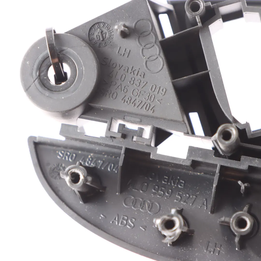 Maniglia Porta Anteriore Sinistra Interna per Audi Q7 4L con numero di parte 4L0837019 Audi Q7 4L Maniglia Porta Anteriore Sinistra Interna - SKU 4L0837019 - Numero di parte 4L0837019