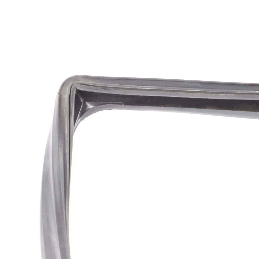 Audi Q7 4L Supporto Guida Finestrino Posteriore Destro - SKU 4L0839440B - Numero di parte 4L0839440B