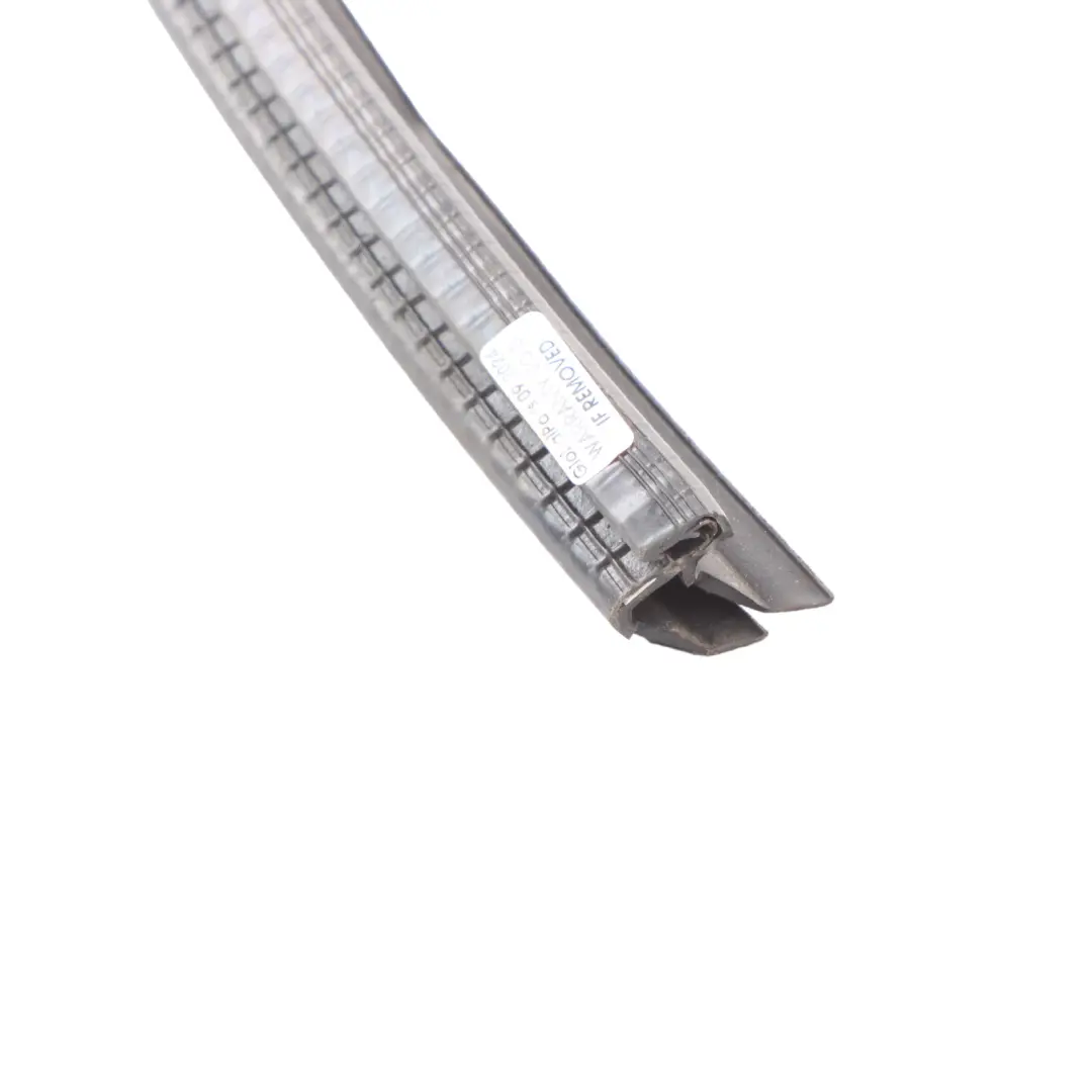 Joint D'Étanchéité Arrière Droit Pour Porte Intérieure pour Audi Q7 4L à propos du numéro de pièce 4L0839480 Audi Q7 4L Joint D'Étanchéité Arrière Droit Pour Porte Intérieure - SKU 4L0839480 - Numéro de pièce 4L0839480