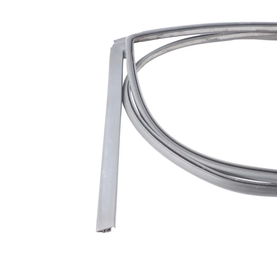 Audi Q7 4L guarnizione posteriore porta destra esterna autoadesiva 4L0839911 - SKU 4L0839912 - Numero di parte 4L0839912