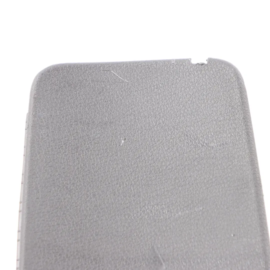 Audi Q7 4L Panneau Garniture Hayon Coffre Arrière Droit - SKU 4L0867658 - Numéro de pièce 4L0867658