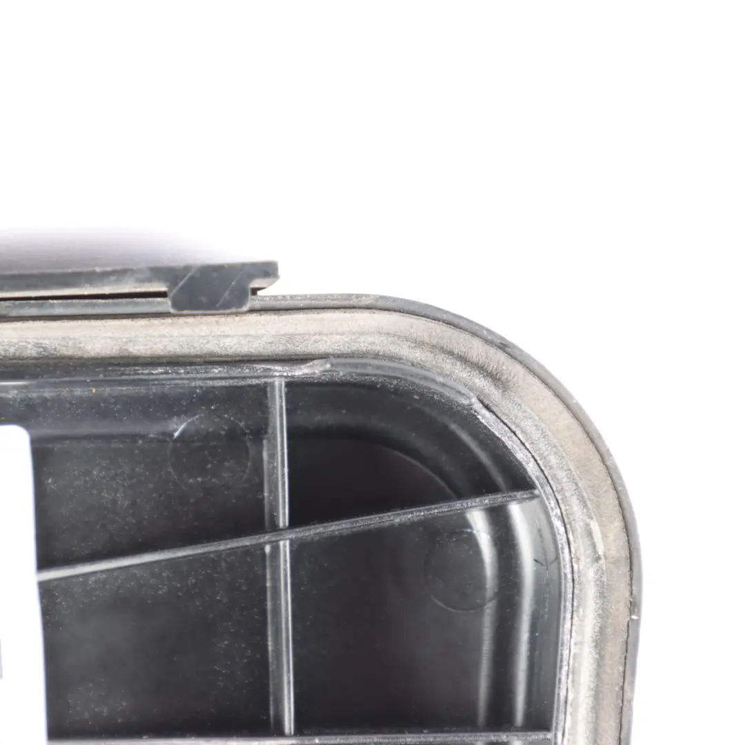 Audi Q7 4L Right O/S Headlamp Headlight Xenon Bulb Cap Back Cover - SKU 4L0941158 - Part number 4L0941158