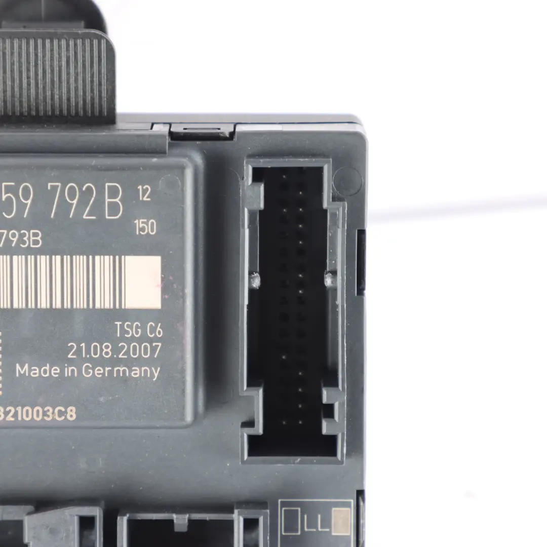 Módulo de Unidad de Control de Puerta ECU Lado Pasajero para Audi Q7 4L con número de pieza 4L0959792B Audi Q7 4L Módulo de Unidad de Control de Puerta ECU Lado Pasajero - SKU 4L0959792B - Número de pieza 4L0959792B
