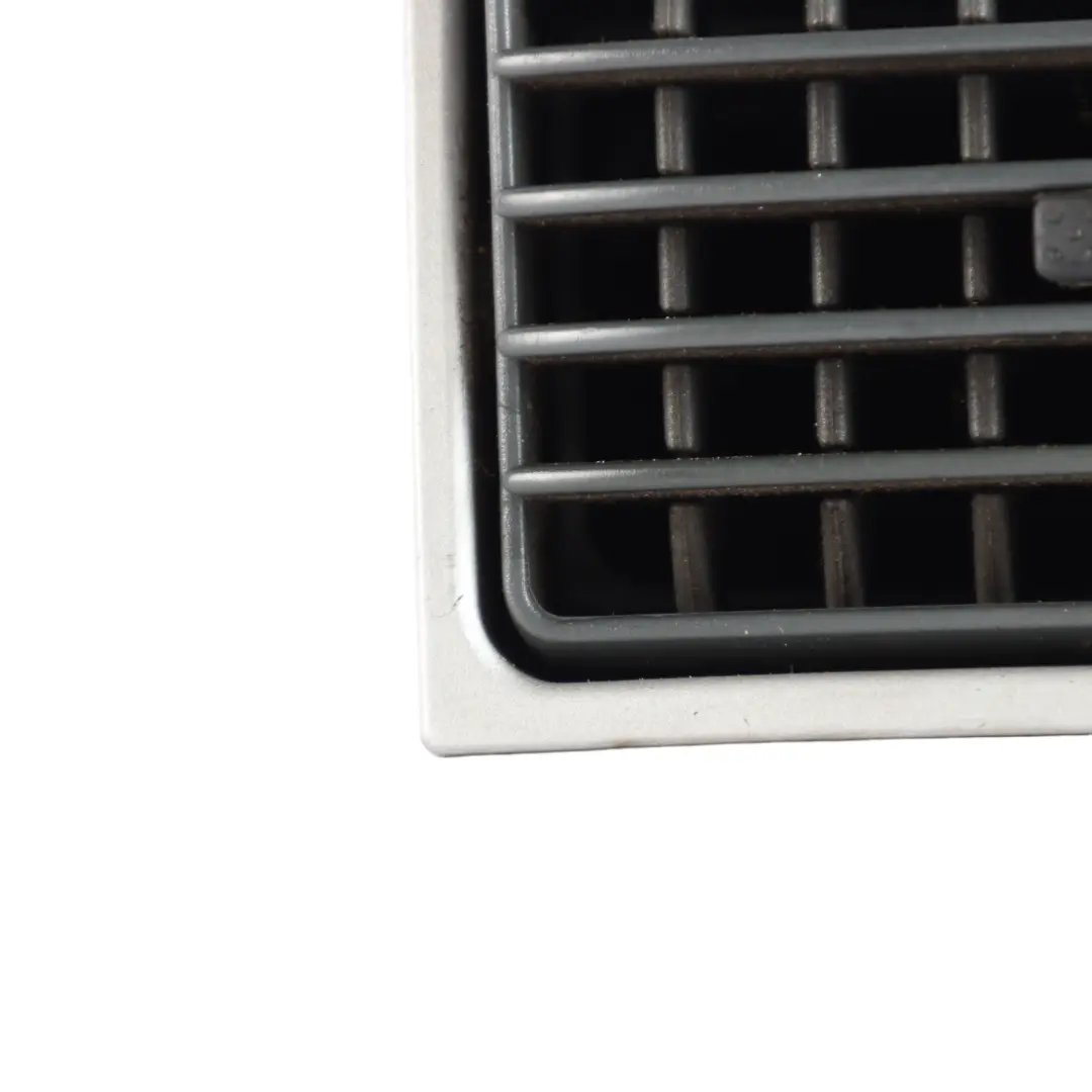 Iveco Stralis Moldura De Ventilación Izquierda Derecha Ventilation - SKU 500385860 - Número de pieza 500385860