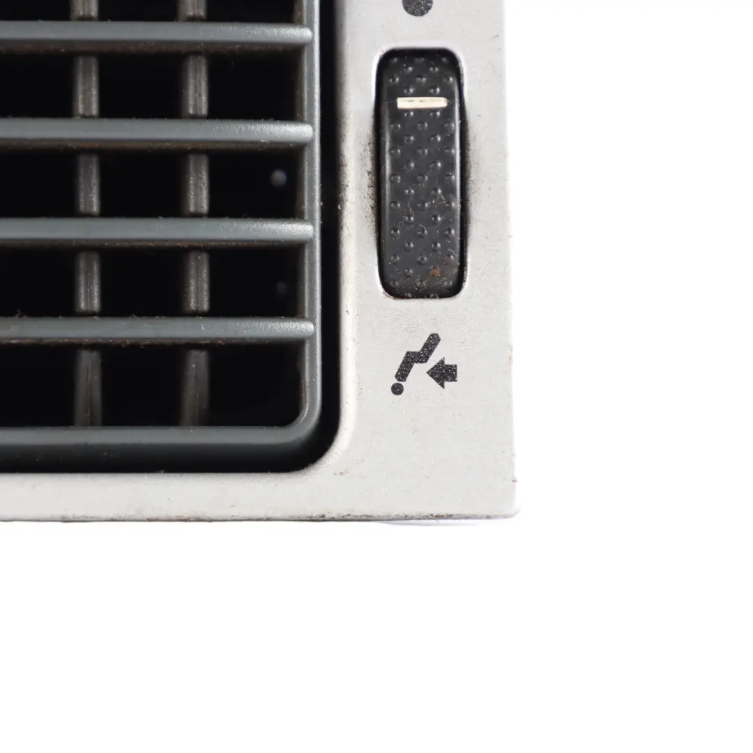 Iveco Stralis Moldura De Ventilación Izquierda Derecha Ventilation - SKU 500385860 - Número de pieza 500385860