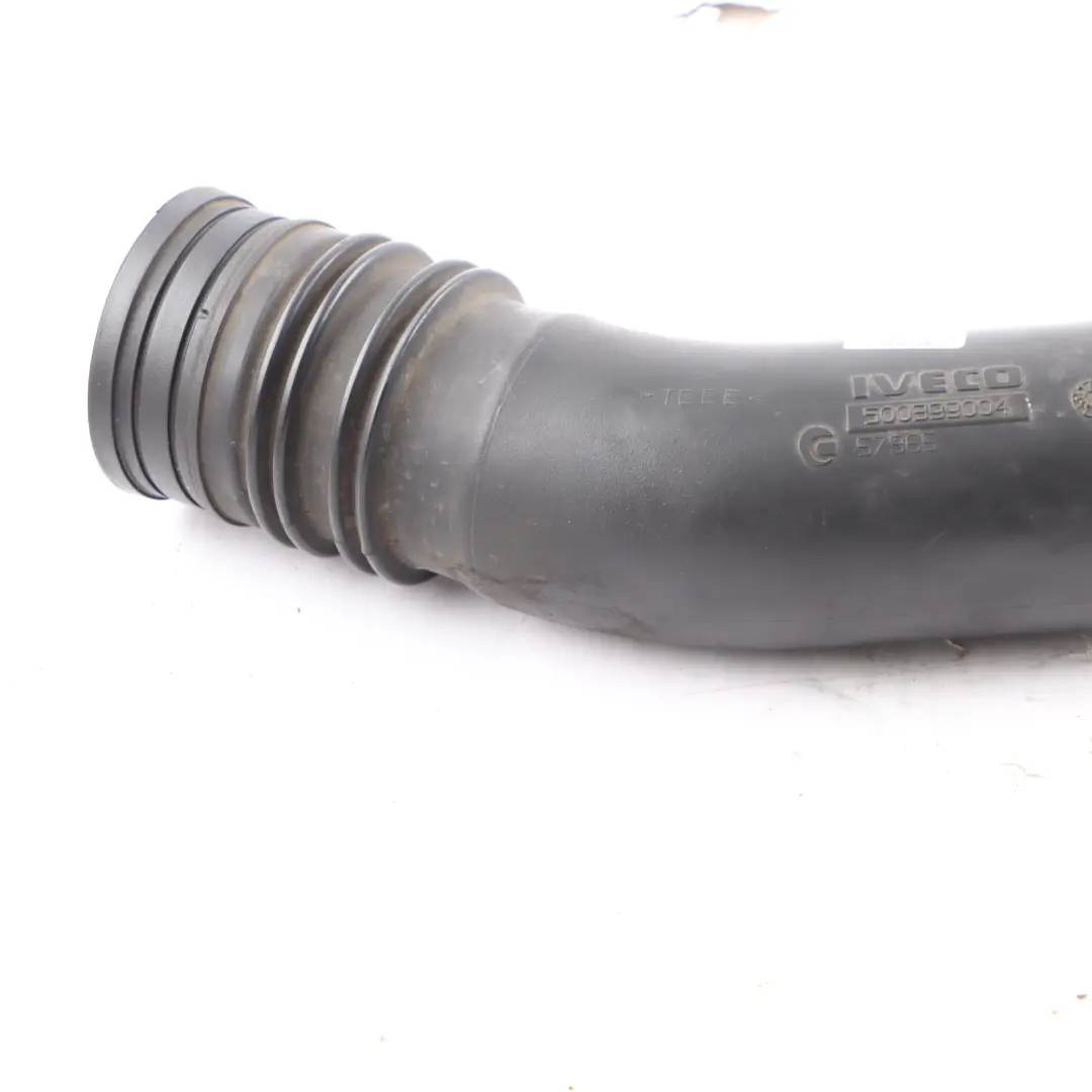 Eurocargo 75E15 Air Intake Hose Pipe Line Intercooler 4F0129739B to Iveco with Part number 500399004 Iveco Eurocargo 75E15 Air Intake Hose Pipe Line Intercooler 4F0129739B - SKU 500399004 - Part number 500399004