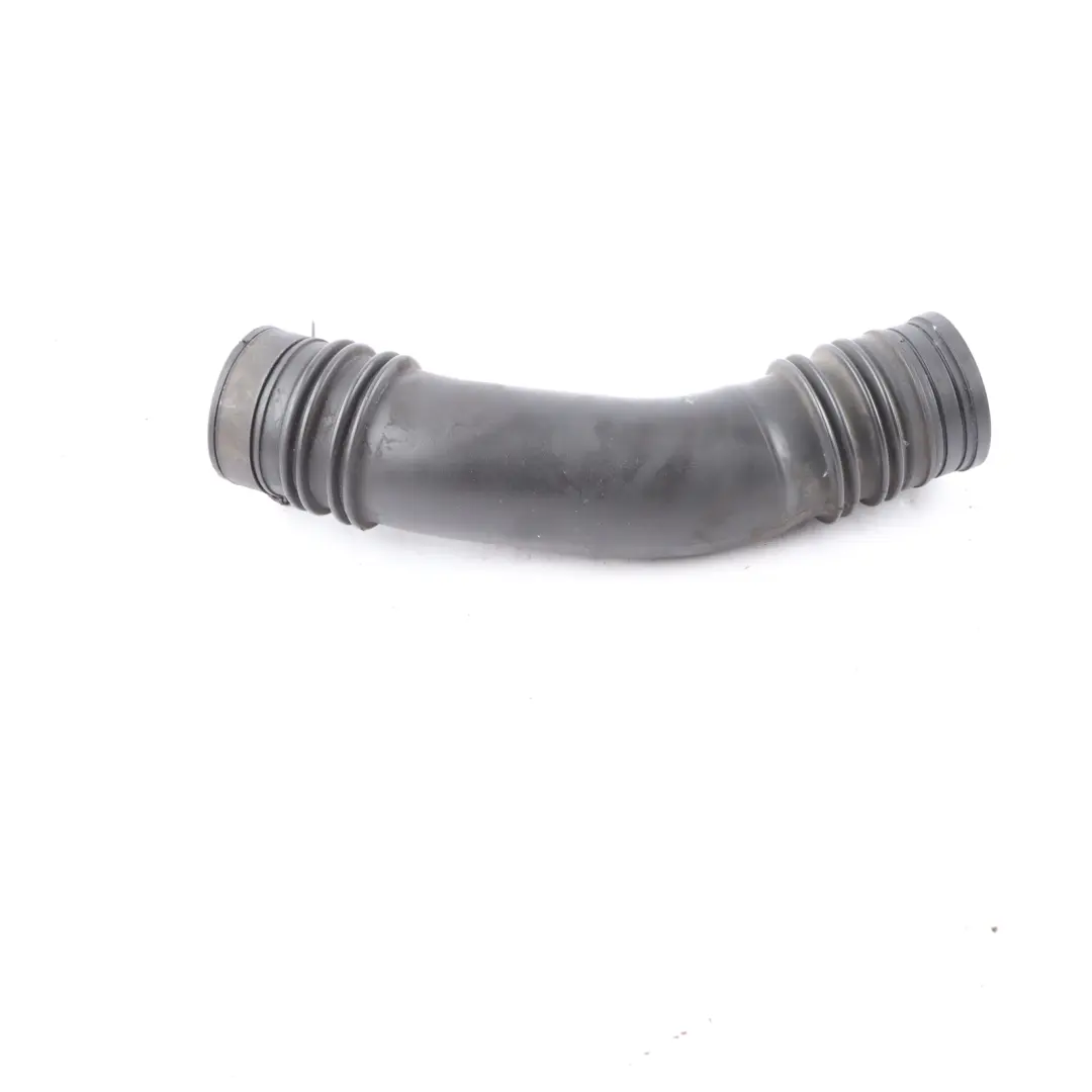 Eurocargo 75E15 Air Intake Hose Pipe Line Intercooler 4F0129739B to Iveco with Part number 500399004 Iveco Eurocargo 75E15 Air Intake Hose Pipe Line Intercooler 4F0129739B - SKU 500399004 - Part number 500399004