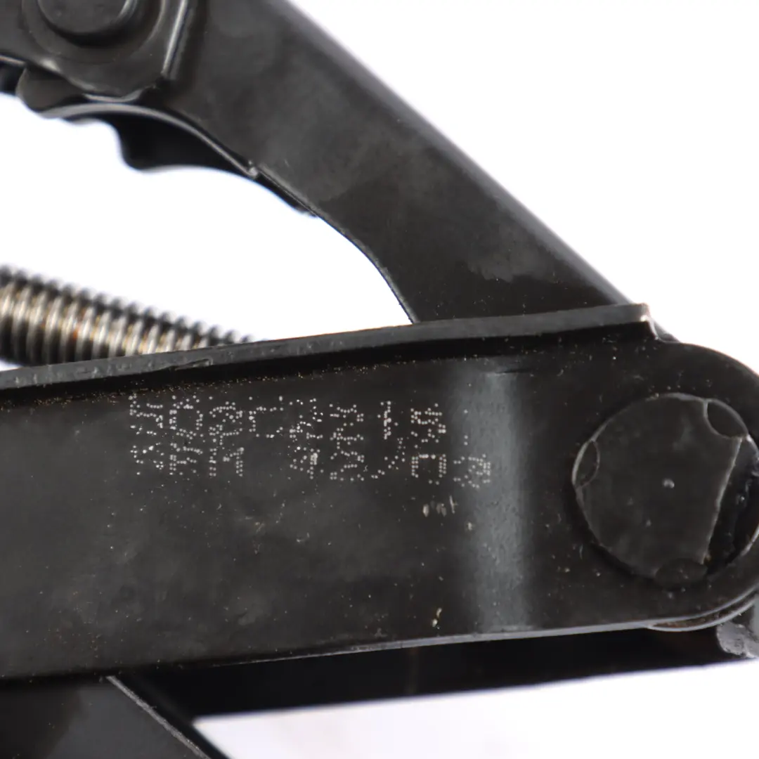 Lifting Jack Emergency Wheel Lift Tool to Renault Master Car with Part number 502C2215 Renault Master Car Lifting Jack Emergency Wheel Lift Tool - SKU 502C2215 - Part number 502C2215