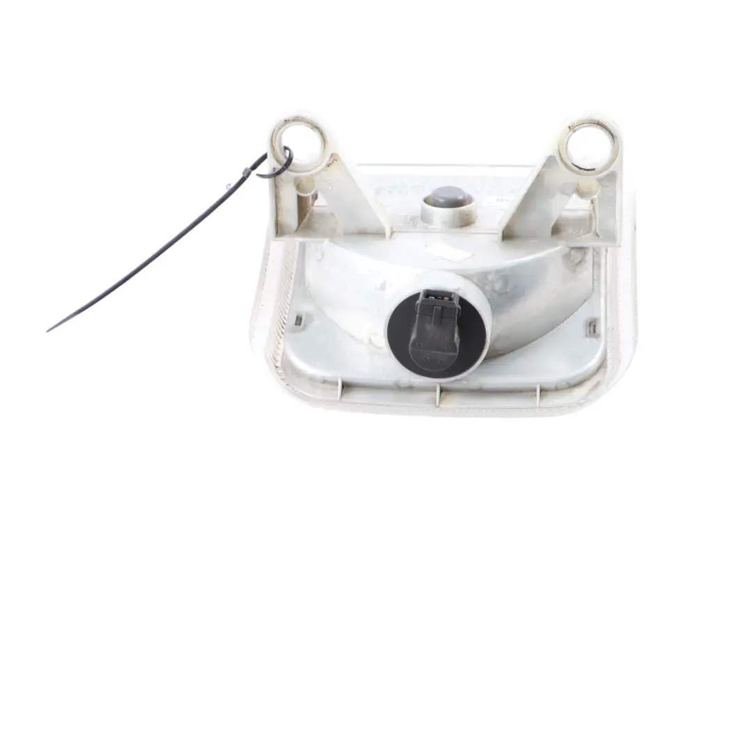 Eurocargo Turn Indicator Signal Light Lamp Front Left N/S to Iveco with Part number 504047573 Iveco Eurocargo Turn Indicator Signal Light Lamp Front Left N/S - SKU 504047573 - Part number 504047573