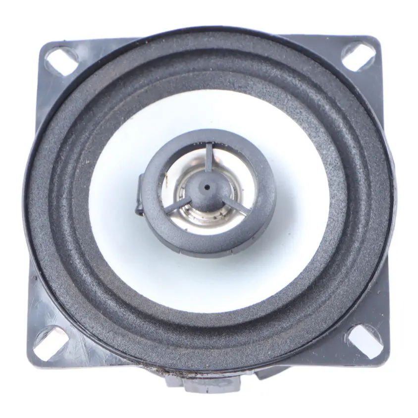 Eurocargo Door Loud Speaker 8Ohm 30W Audio Unit to Iveco with Part number 504078660 Iveco Eurocargo Door Loud Speaker 8Ohm 30W Audio Unit - SKU 504078660 - Part number 504078660